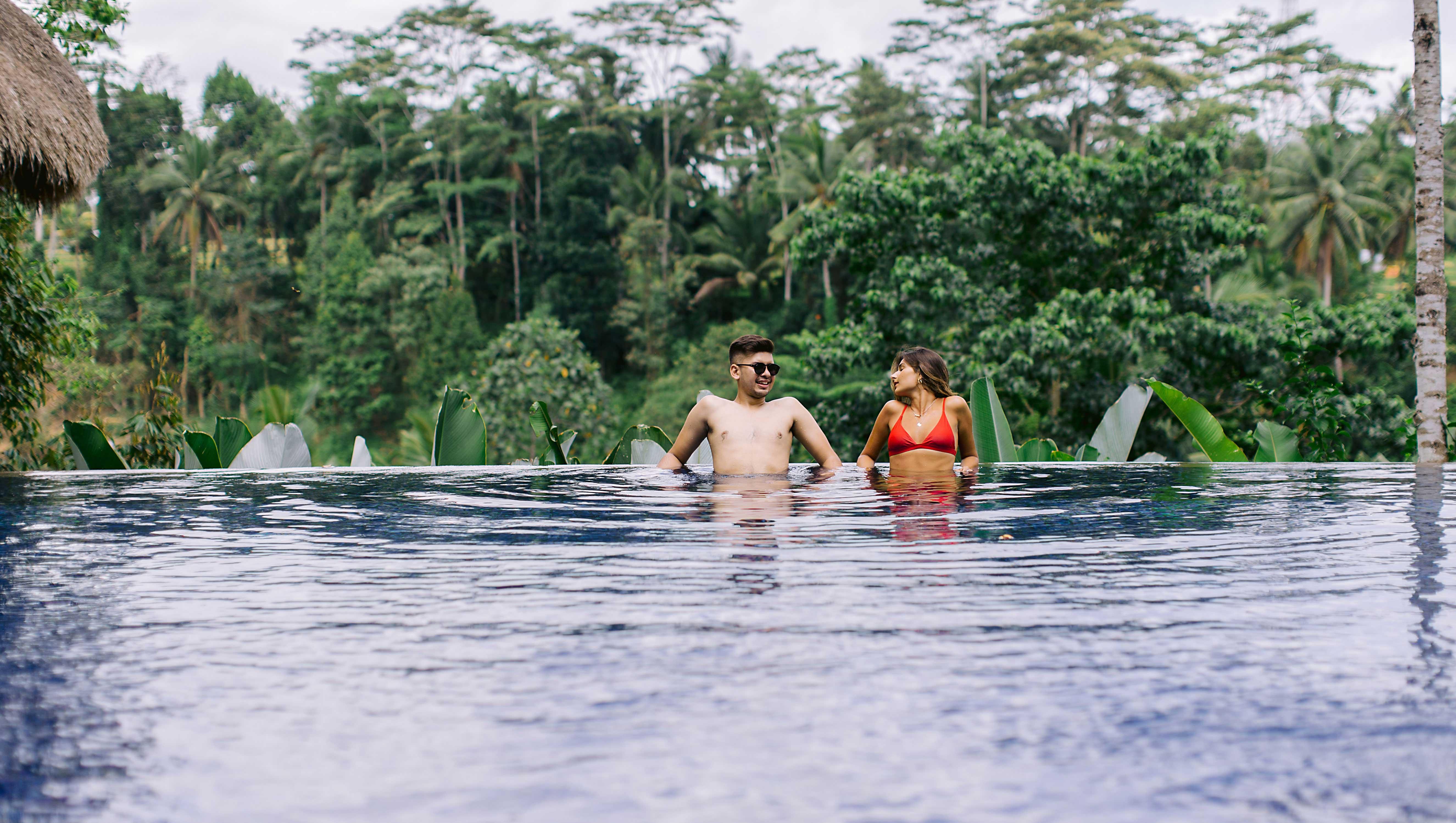 Tejaprana Resort & Spa Ubud Zewnętrze zdjęcie Tourists at the Blue Lagoon