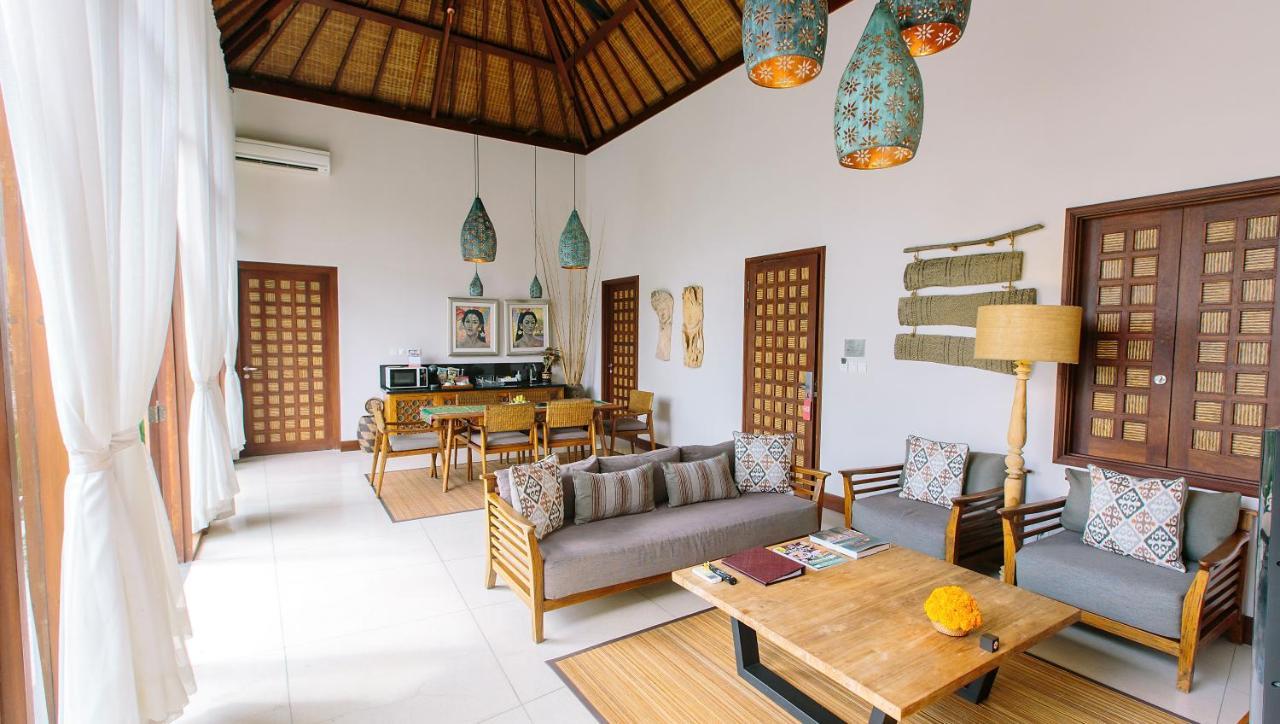 Tejaprana Resort & Spa Ubud Zewnętrze zdjęcie A villa at the resort